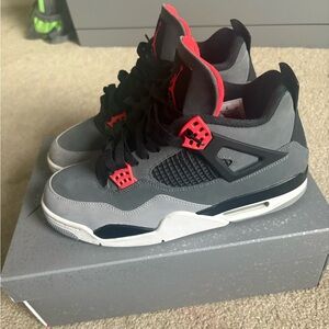 Air Jordan 4 Retro, Size 10, Infrared,